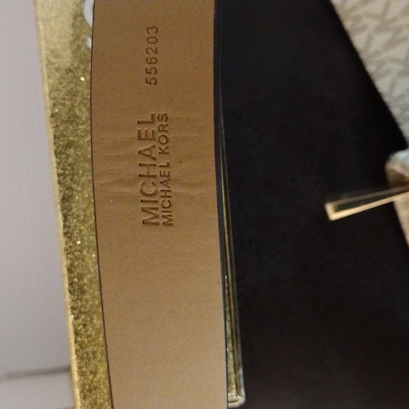 NIB Michael Michael Kors Signature S/M Belt Bag - Picture 9 of 16
